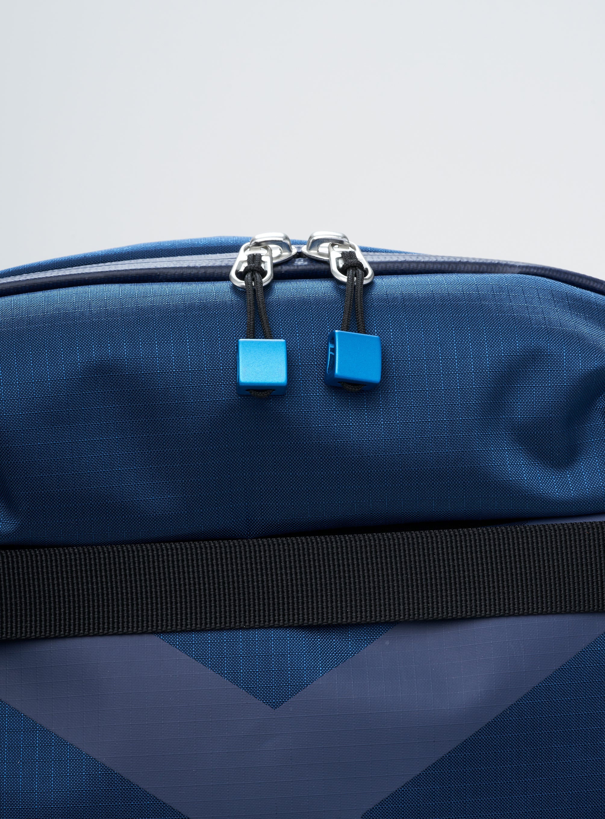 Aluminum Zip Pullers | Customize Your Fjord Backpack | EU