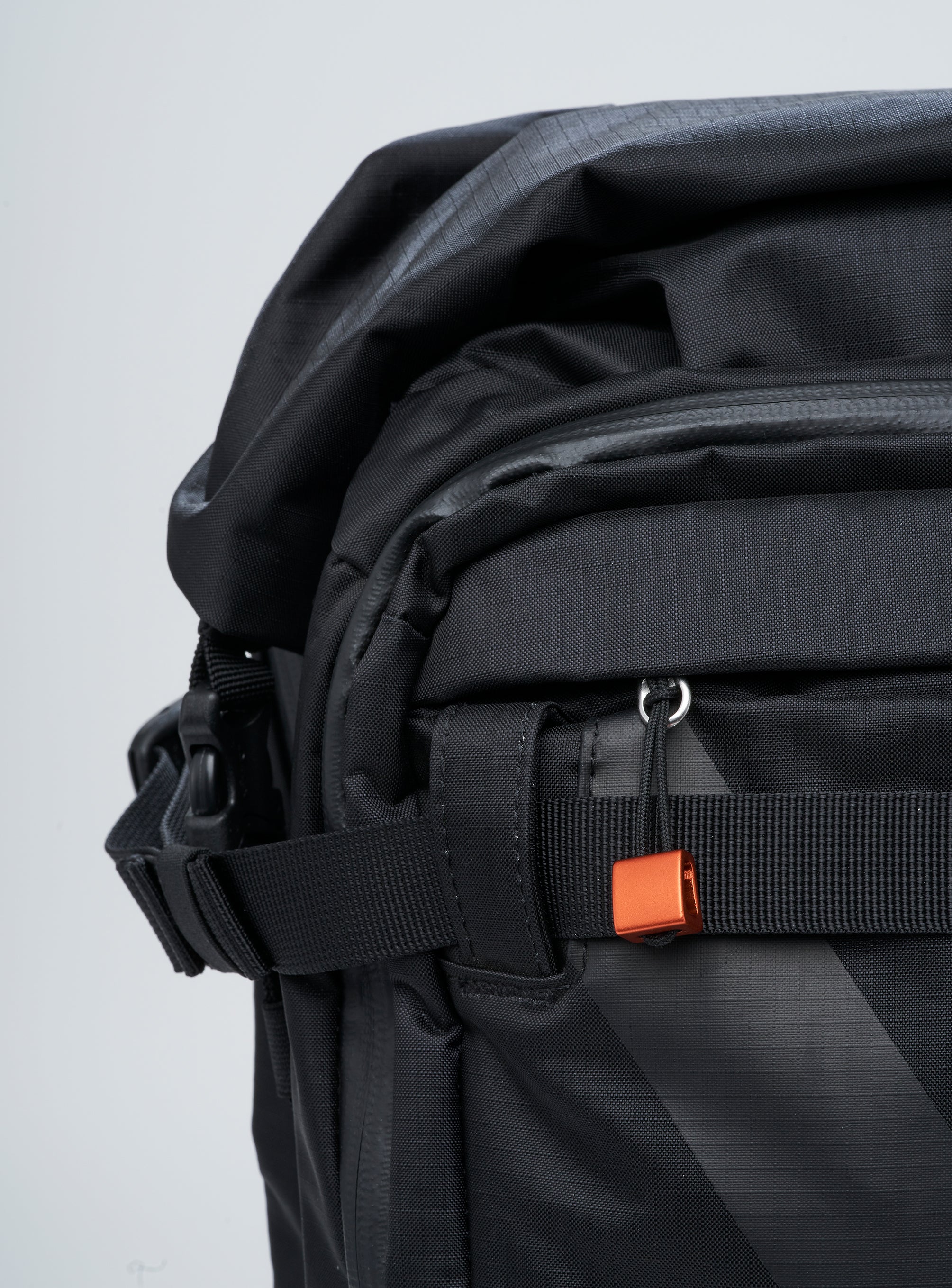Aluminum Zip Pullers | Customize Your Fjord Backpack | EU