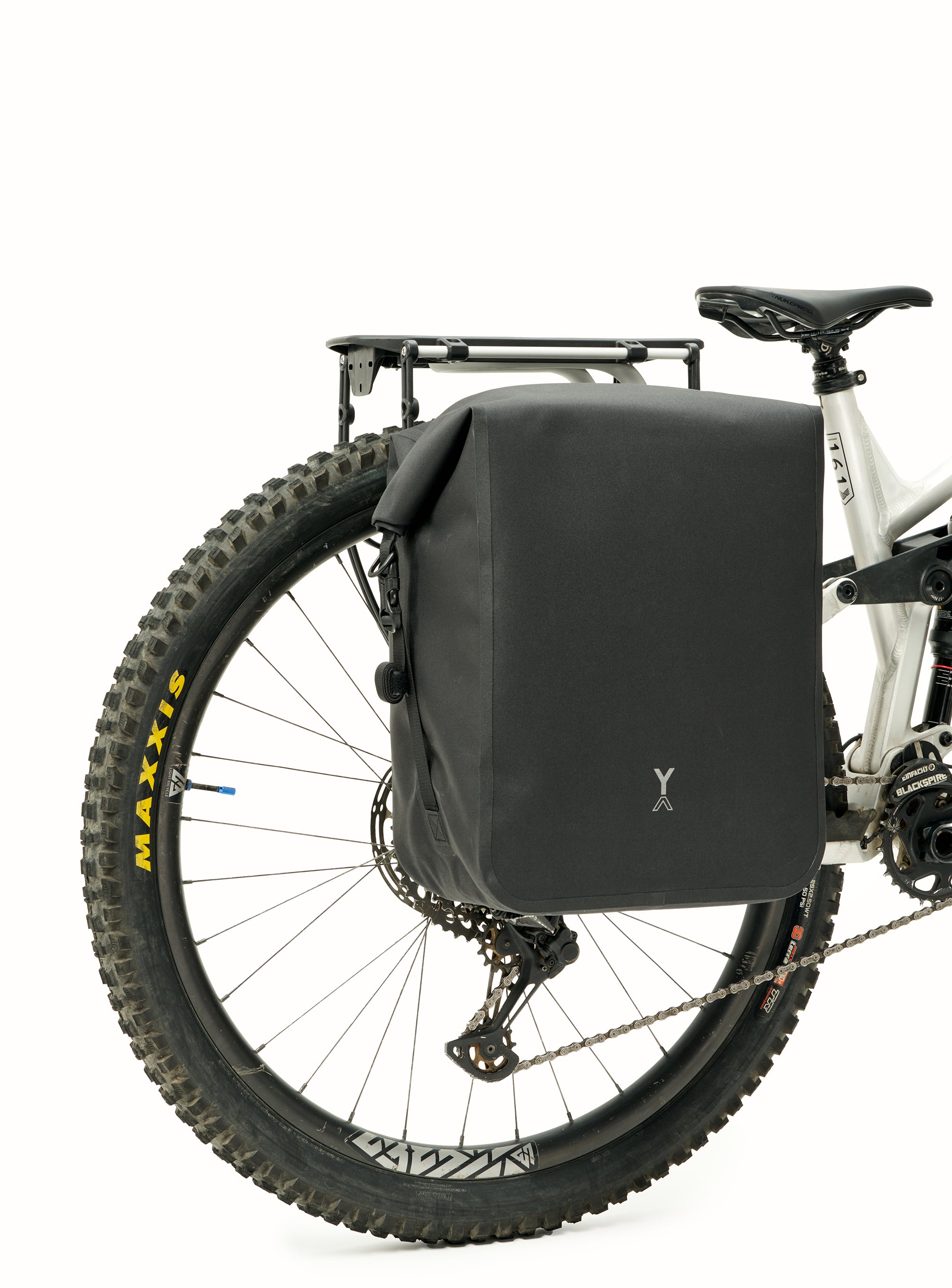 2 x FJORD BIKE 28 Waterproof Bicycle Pannier Bags